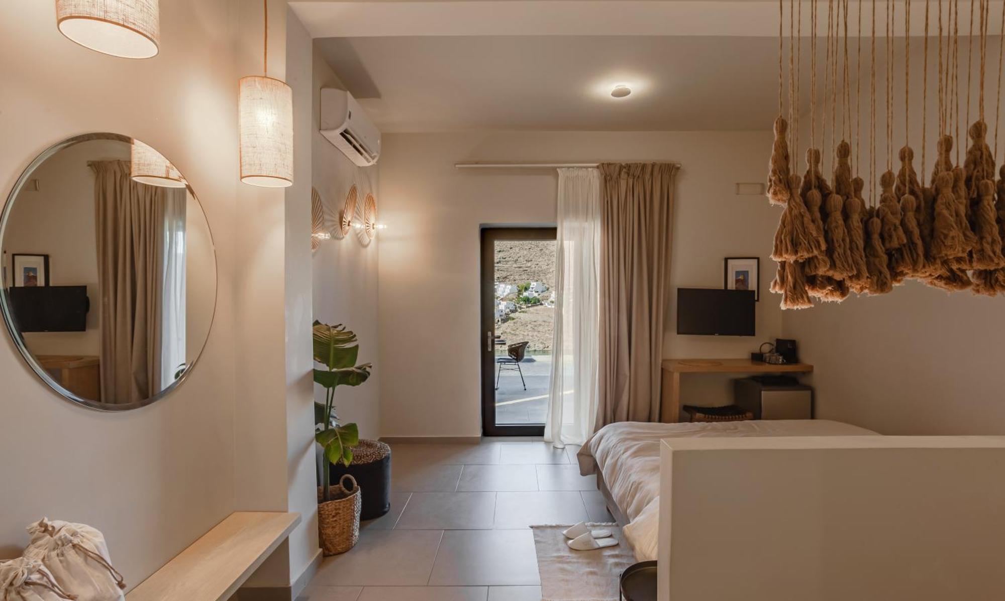 Amal Kythnos Suites Exterior photo